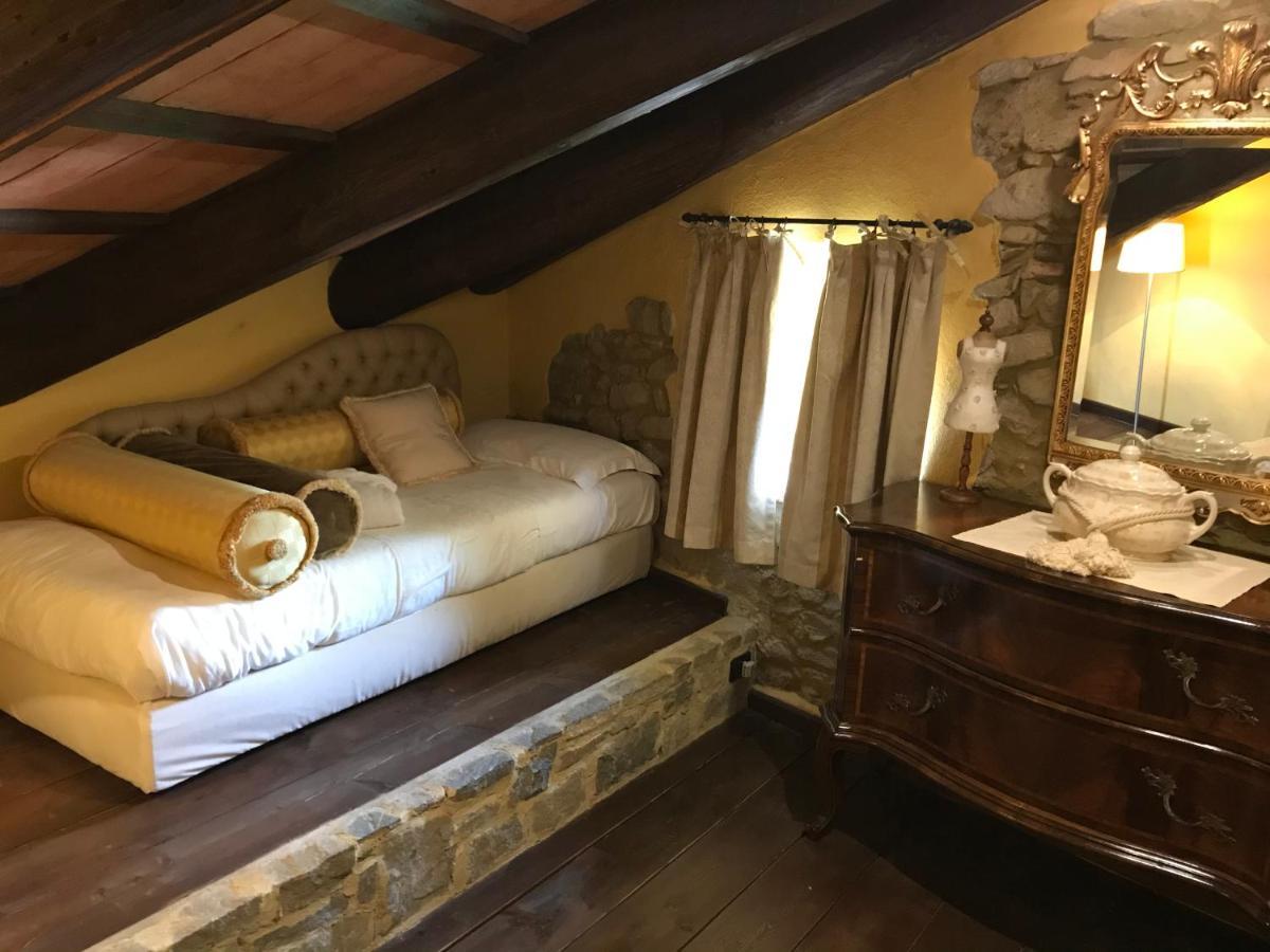 Dimora I Manichei Hotel Monforte D'Alba Eksteriør billede